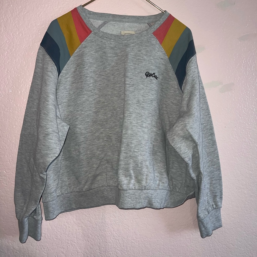 sweatshirt